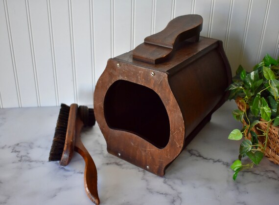 Vintage Handmade Wooden Shoe Shine Box with Brush… - image 8