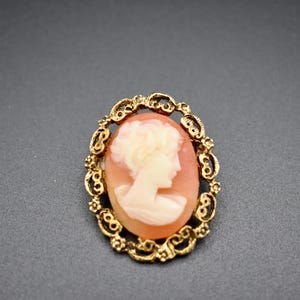 Vintage Cameo Brooch with Gold Metal Filigree Frame, Vintage Cameo Pin, Victorian Lady Cameo Brooch