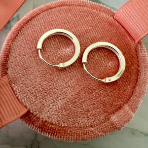 925 Sterling Silver Huggie Hoop Earrings - Hoop and Huggie Earrings for Women - Minimalist Earrings for Women - Handmade Hoops- Gift for Her