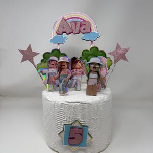 Personalized Roblox Girl Cake Topper: Birthday Party Decor