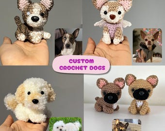 Puede incluir: Juguetes de perro de crochet personalizados en varios colores y razas, incluyendo un perro marrón y blanco, un perro blanco con manchas marrones, un chihuahua marrón y blanco, un bulldog francés marrón y blanco y un perro blanco con orejas marrones. La imagen también incluye el texto "CUSTOM CROCHET DOGS".