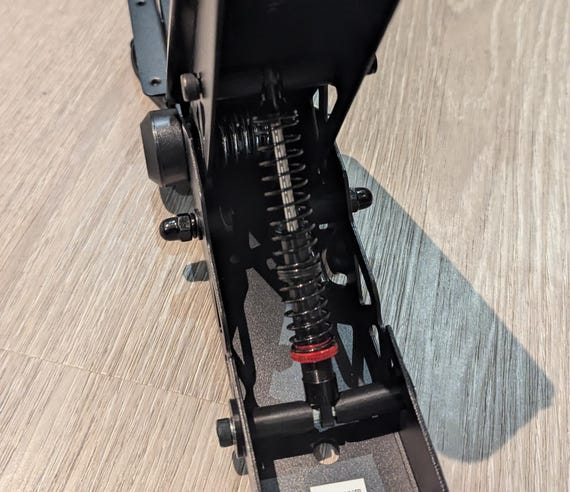 Moza SR-P / SR-P Lite クラッチスロットルペダル 調整可能ダンパー Moza 調整可能ペダル ブラックMOZA SR-P Lite クラッチペダル
