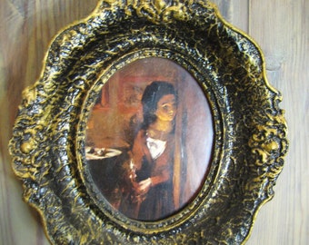 Marco de yeso francés antiguo: decoración ovalada ornamentada del siglo XIX