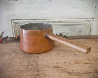 Pentola in rame francese piccola d'epoca