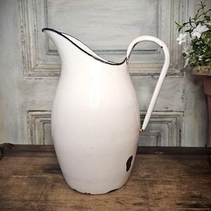 Large Vintage Enamel White Pitcher I Shabby Chic Flower Vase