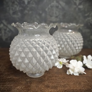 1 Vintage glass shade, replacement shade, table lamp shade, nightstand lamp shade