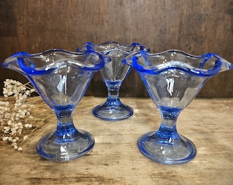 Set of 3 Vintage Blue Elegant Pressed Glass Ice Cream Sundae Bowls