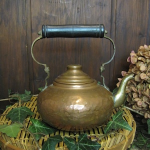 Antique Copper Tea Pot, Old Copper Vessel, Vintage Copper, Handcrafted Copper Pot, Primitive Rustic Copper Pot, Farmhouse Decoration