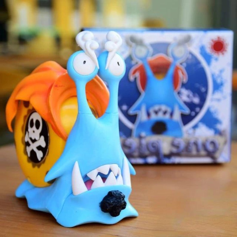 One Piece Transponder Snail Action Figures, One Piece Anime