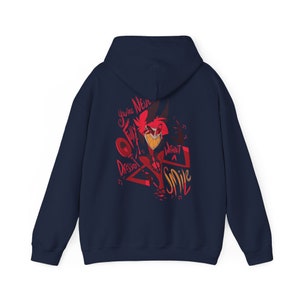 sweat à capuche alastor, vous n'êtes jamais complètement habillé sans un sweat à capuche souriant, alastor merch, alastor, sourire alastor, t-shirt alastor, sweat à capuche, anime image 4