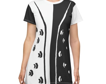 Vestido tipo camiseta con refuerzo en blanco y negro - © Charlie Spademan/Structural Thread