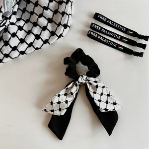 Palestine Keffiyeh Hatta Black Scrunchie