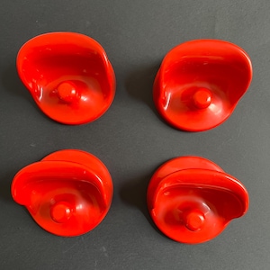 Rare Set of 4 Original Red Kartell Wall Hooks – Model 4702 by Olaf von Bohr, 1970s Italian Design