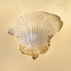Murano-stil vägglampa i vågigt glas – handgjord italiensk design