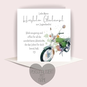 Könnte beinhalten: Eine Grußkarte mit einer Aquarellillustration eines grünen Motorrads. Die Karte enthält deutschen Text, der "Marie" zu ihrer Jugendweihe gratuliert, mit einem herzförmigen Design am unteren Rand.