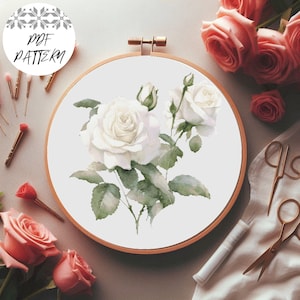 Patrón de punto de cruz de ramo de rosas en PDF: diseño de bordado floral romántico, descarga digital botánica, arte de aro de rosas para regalar o decorar