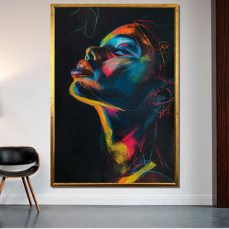 Puede incluir: Un retrato abstracto colorido de una persona con la cabeza echada hacia atr&aacute;s, pintado en tonos vibrantes de azul, amarillo, rosa y naranja sobre un fondo negro.