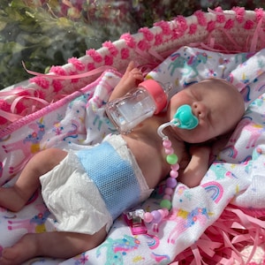 Mini Silicone Baby Wren