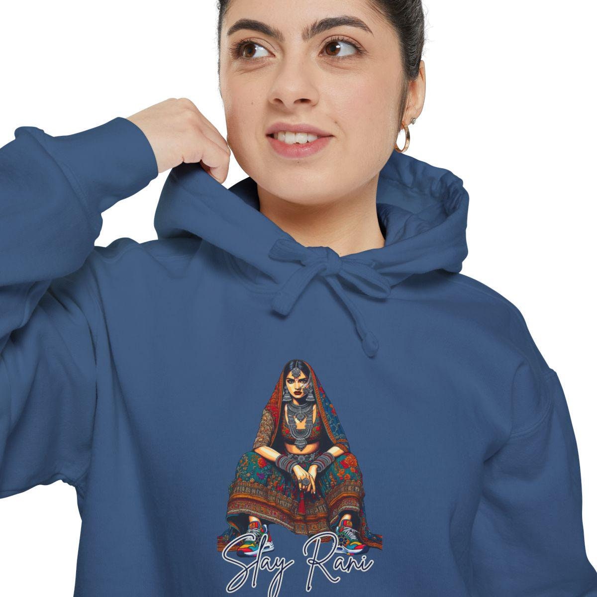 Spersonalizuj bluzę z kapturem unisex barwioną na ubrania Slay Rani Kumari Desi Południowoazjatyckie indyjskie bluzy z kapturem prezenty Holi Diwali Mehndi Sangeet