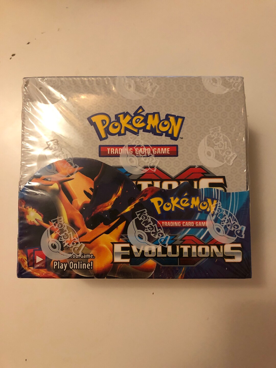 324pcs/box Pokemon Cards Sun and Moon Lost Thunder English Trading Card