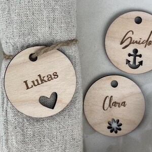 Personalisierte Namensschilder Hochzeit – Platzkarten aus Holz für Tischdeko und Sitzplan – Tischkarten für Hochzeit, Taufe und Kommunion