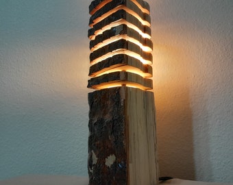 Lámpara de mesa Live Edge / Lámpara LED de madera Live Edge / Lámpara de madera rústica / Lámpara de escritorio / Lámpara LED / Lámpara de mesa / Lámpara única / Lámpara de madera / Lámpara de estudio