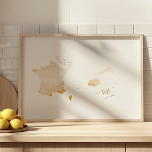 Mapa con corazón de FIJI a FRANCIA, acuarela beige arena / recuerdo / mapa imprimible / arte de pared / regalos de Fiji / Pasifika / decoración del hogar