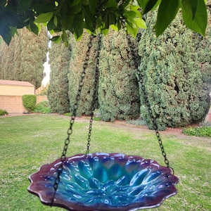 Artisan Glass Swirl Bird Feeder, Bird Bath Decor, Embossed Hanging Outdoor Garden Art