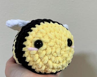 Crochet Bee Plush, Fluffy Amigurumi Plush Bee