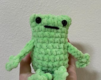 Crochet Leggy Frog Plush, Fluffy Amigurumi Plush Leggy Frog