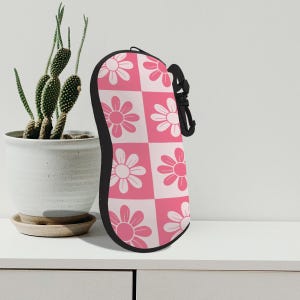 Retro Gingham Check Sunglasses Case - Vegan Leather Groovy Retro Glasses Case