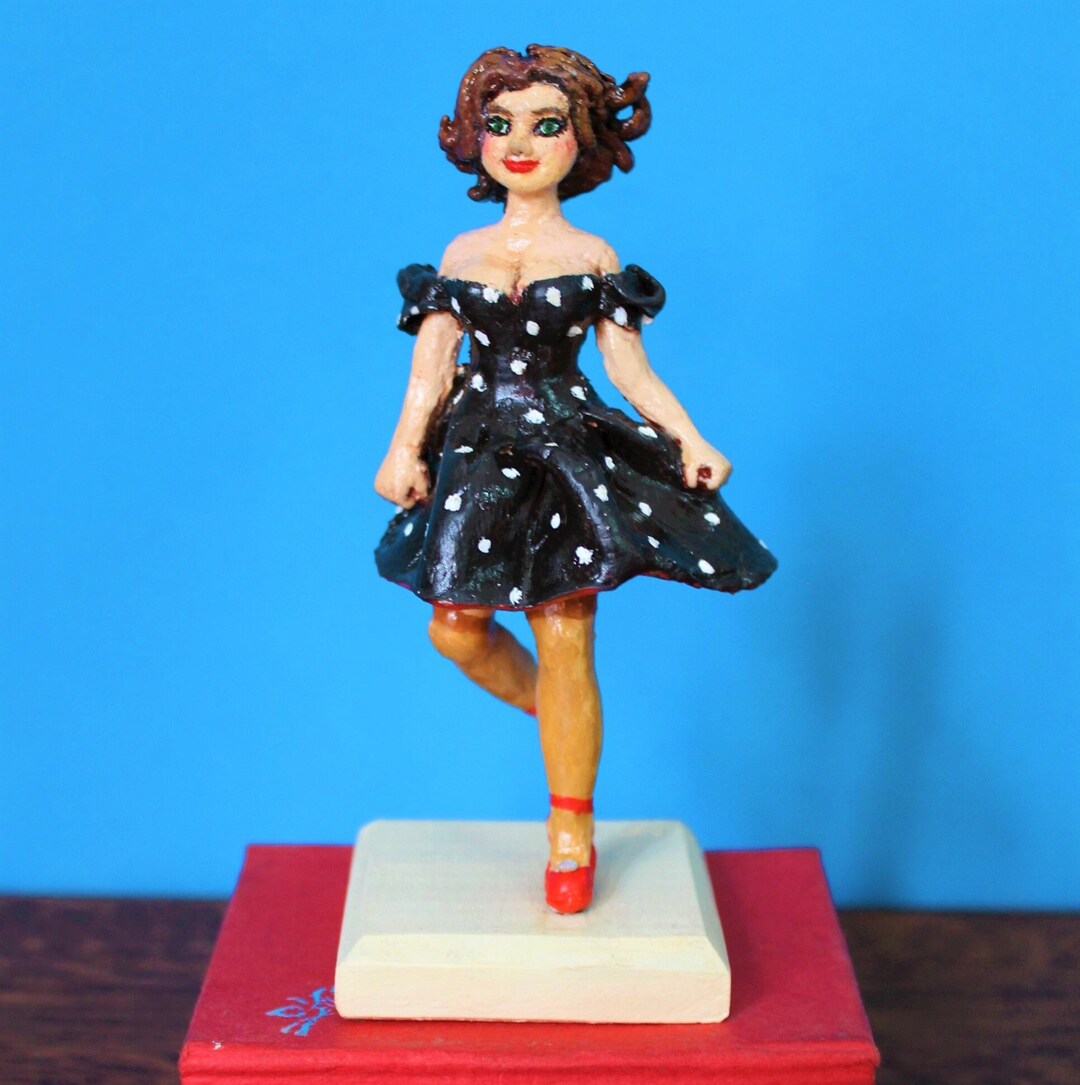 PIN UP Miniature DOLL Statue Figurine Emmanuelle Custom Art Vintage