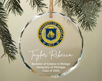 Adorno de graduación con el logotipo de la universidad: regalo personalizado para celebrar el esfuerzo de los graduados de la generación de 2025.