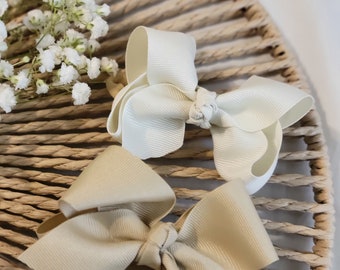 2pcs baby Headband bow. Great neutrals for everyday occasions.