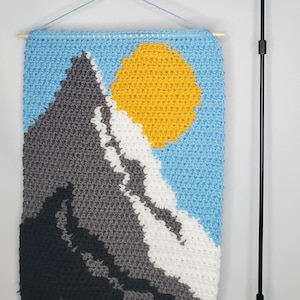 Patrón de tapiz de montaña a crochet / Adorno de pared con paisaje, decoración bohemia de naturaleza (descarga en PDF)
