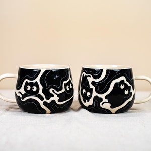Handmade Black Cat Cup, Ceramic Coffee Mug, Unique Cat Lover&#39;s Coffee Mug, Halloween Gift, Gift for International Cat Day, Gift for Her
