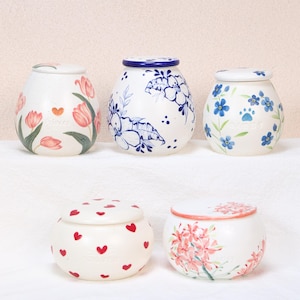Custom Ceramic Pet Urn Personalized Handmade Colorful Floral Forget me not Cat Urn Red Heart Dog Urn Blue Flower Memorial Pottery Pet Urn