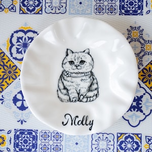Custom Cat Plate Feeding Bowl Ring Dish Handpainted Ceramic Plate Custom Name Personalized Cat Lover Gift Custom Color Cat Food Dish