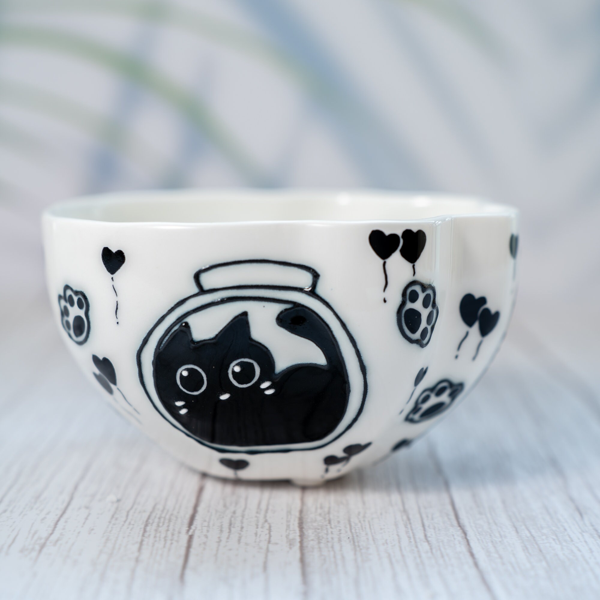 Trixie Ceramic Raised Bowl For Cats 0.15 Lt / Diameter 13 Cm (White
