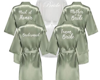 BUNDLE: Green Custom Bridesmaid Robes, Bridesmaid Pajamas, Personalized Bridal Robe, Silk Bride Robe, Long Bridal Robe, Lace Bridal Robe Set