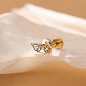 Titanium Labret Stud Earrings • Flat Back Earrings • Helix Earring • Tragus Earring • Cartilage Earring • Nose Ring • Gift for Her