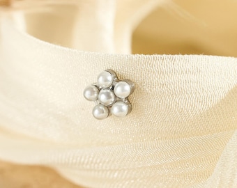 Titanium Pearl Labret Stud Earring • Flat Back Earring • Helix Earring • Tragus • Cartilage Earring • Gift for Her • Bridesmaid Gift