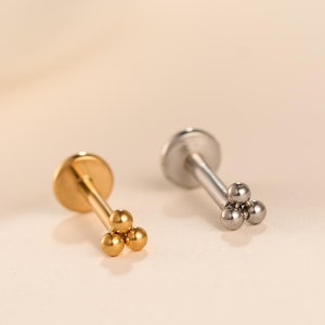 Titanium Labret Stud Earrings • Flat Back Earrings • Helix Earring • Tragus Earring • Cartilage Earring • Nose Ring • Gift for Her