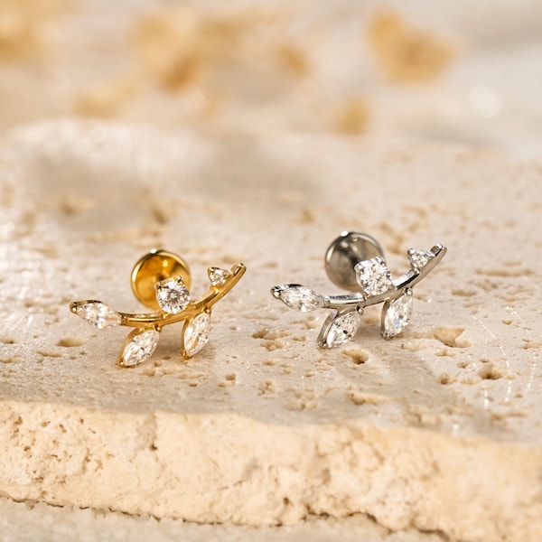 Titanium Labret Stud Earring • Leaf Flat Back Earring • Helix Earring • Tragus Earring • Cartilage Earring • Nose Ring • Gift for Her