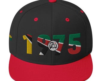 Boné Snapback inspirado na Independência de Moçambique