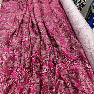 Digital Print Viscose Fabric: Lightweight Dressmaking Material