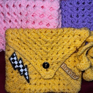 Pulseras cuadradas de abuela tejidas a crochet