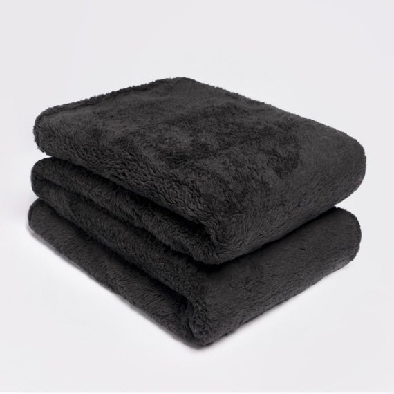 Thick Soft blanket - Teddy Fleece Throw - Black - Super Thick Soft Fluffy Warm And Cosy Throw