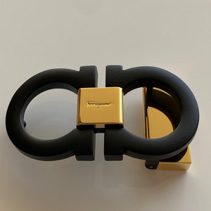 vintage Salvatore Ferragamo Boucle de ceinture en or noir mat 35 mm Fibbia Schnalle Boucle Cintura Gürtel Hebilla Ceinture Cinturon