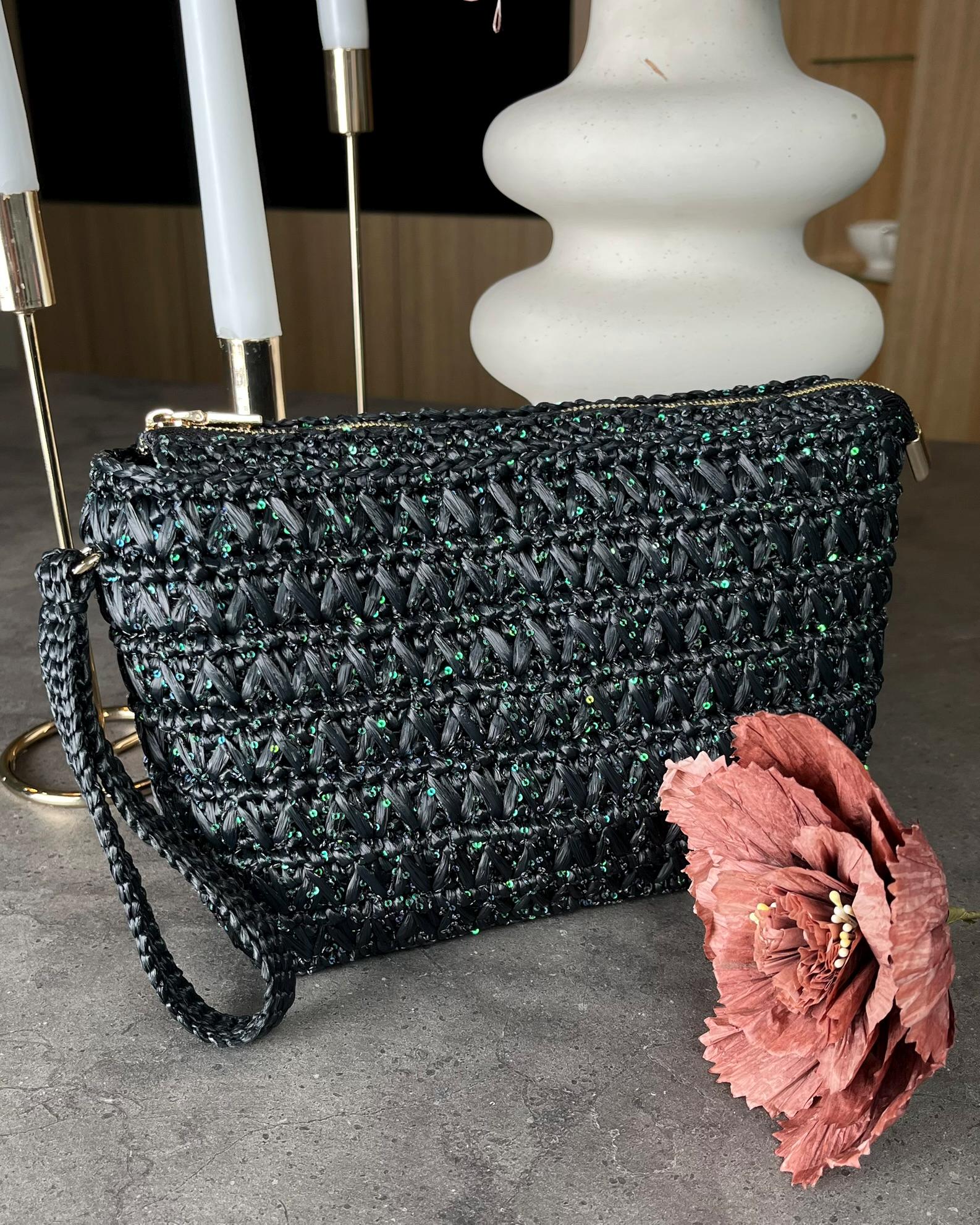 40 Small Purse Crochet Patterns for Chic, Portable Bags and Mini Accessories 6 Crochet Clutch Pattern Raffia Sequin Pouch